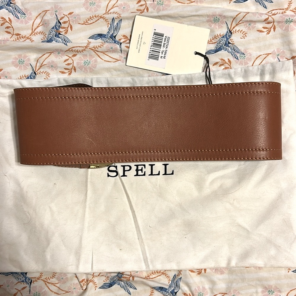 BNWOT Spell Leather Vista Belt in Tan Medium with Spell Cotton Dust Bag - Picture 8 of 10